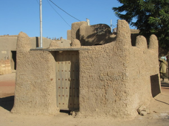01 Tombeau De Tapama